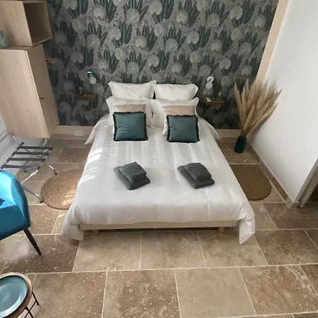 D'hotes Alize, Le Moulin De Predelles Bed & Breakfast *
